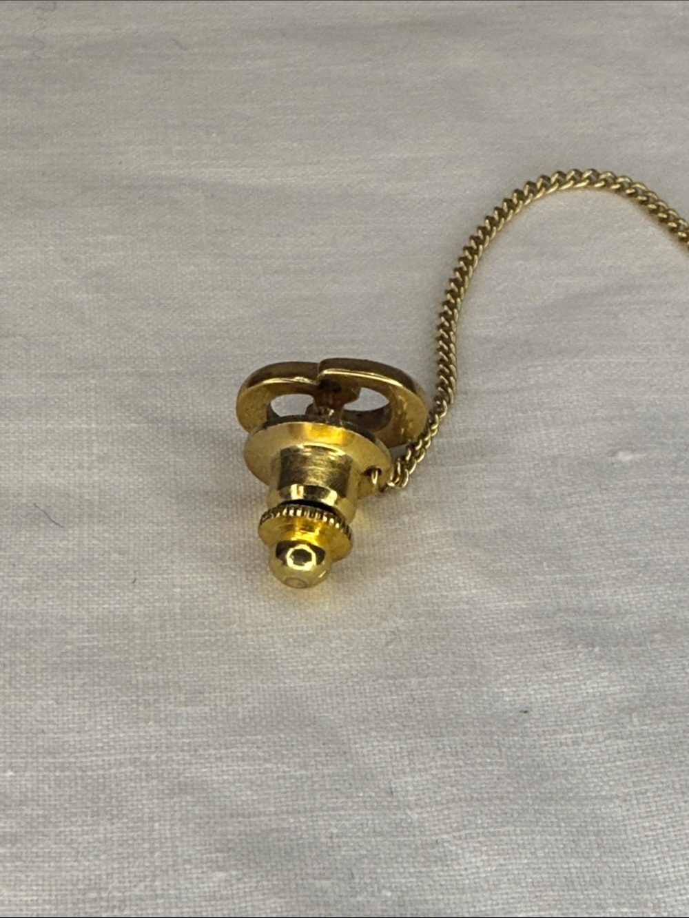 Christian Dior CD Logo Gold Tone Tie Tack Chain Tie Pin - Picture 3 of 4